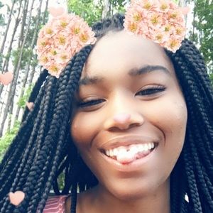 Meet your Posher, Ari